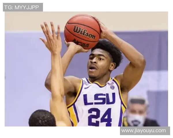 奇才与灰熊夏季联赛精彩对决球员表现引发热议