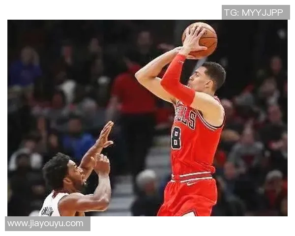 扎克拉文的篮球之路：从新秀到全明星的辉煌蜕变与挑战