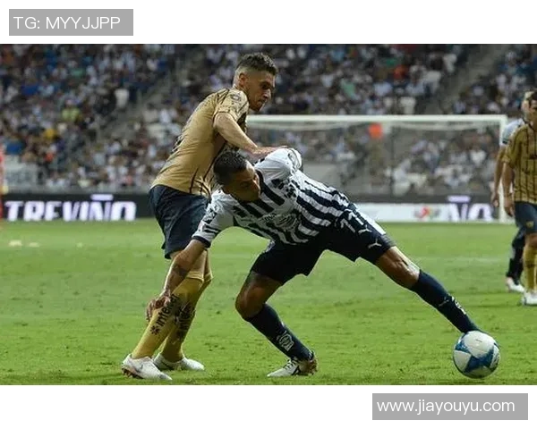 普马斯与帕丘卡激战正酣谁能在这场对决中笑到最后 普马斯与帕丘卡激战正酣谁能在这场对决中笑到最后