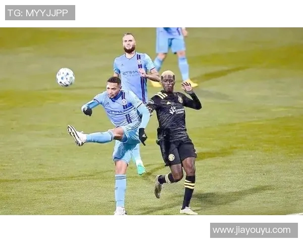 新英格兰足球队迎战银河队期待精彩对决与激烈竞争