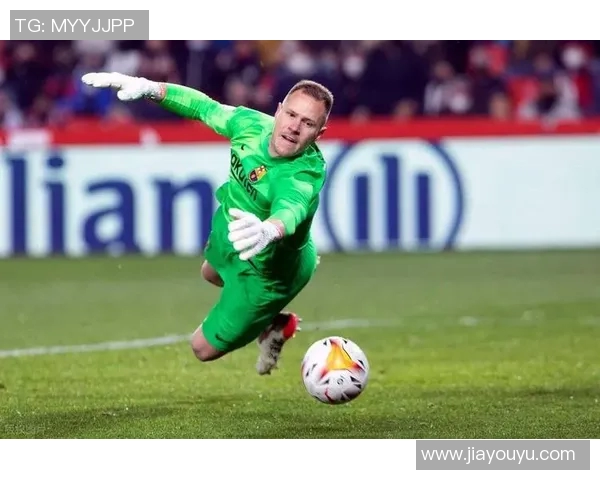 特尔施特根的精彩扑救瞬间与巴萨未来的希望之路 特尔施特根的精彩扑救瞬间与巴萨未来的希望之路