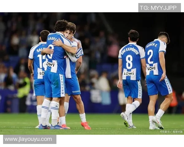 莱切与赫尔城精彩对决比分直播全程跟踪分析与实时更新