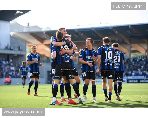 足球天狼星与马尔默的激烈对决展现了足球的魅力与激情