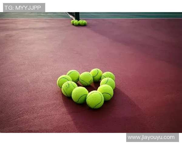 成都网球队的包夹战术解析与深度剖析网球竞技的魅力与挑战 成都网球队的包夹战术解析与深度剖析网球竞技的魅力与挑战