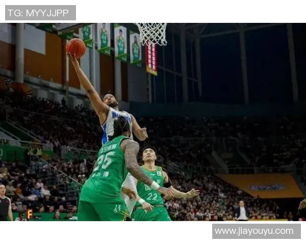 李晓旭：从篮球场上的拼搏者到社会公益的践行者的成长之路