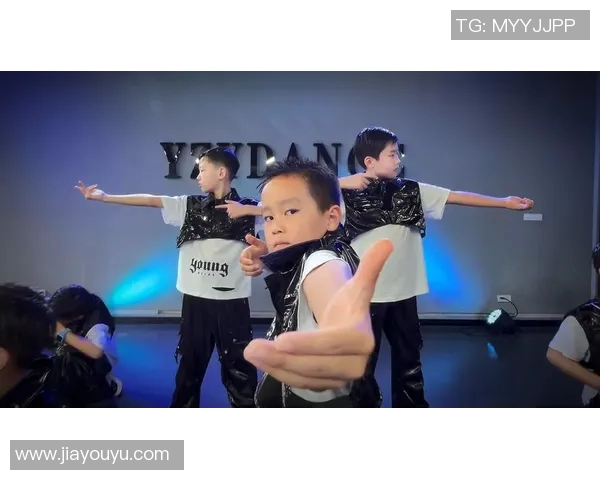 街舞热潮下的北京街舞队进攻策略与风格深度解析MBA