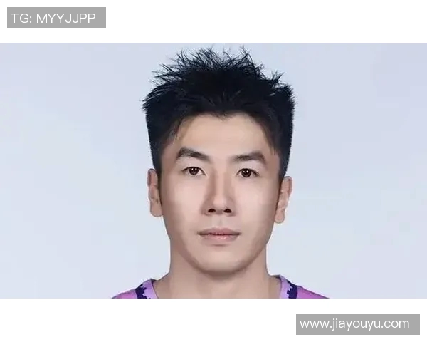 邹雨宸：从篮球新星到职业生涯巅峰的成长之路与挑战