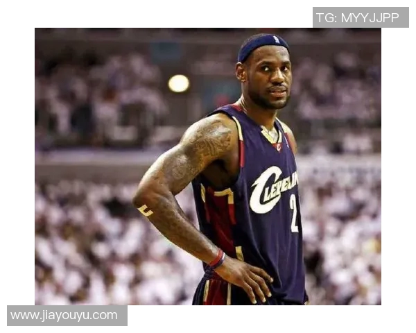 篮球界璀璨明星盘点从乔丹到詹姆斯的传奇之路与影响力解析