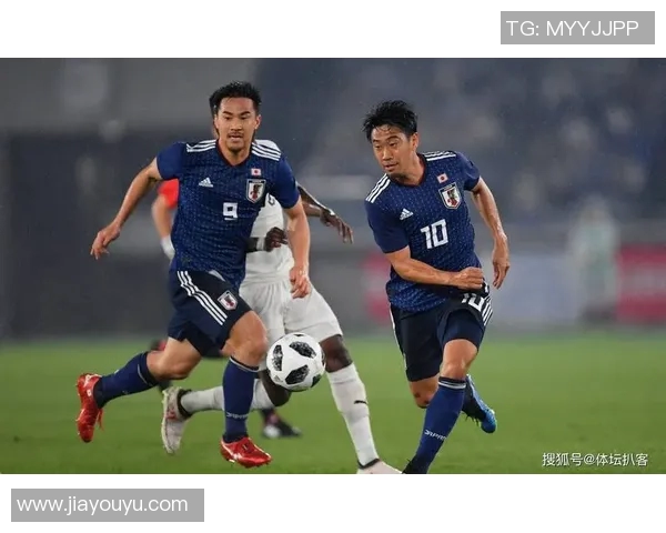 广州足球队在世界杯积分榜上以75分稳居第一名展现强劲实力